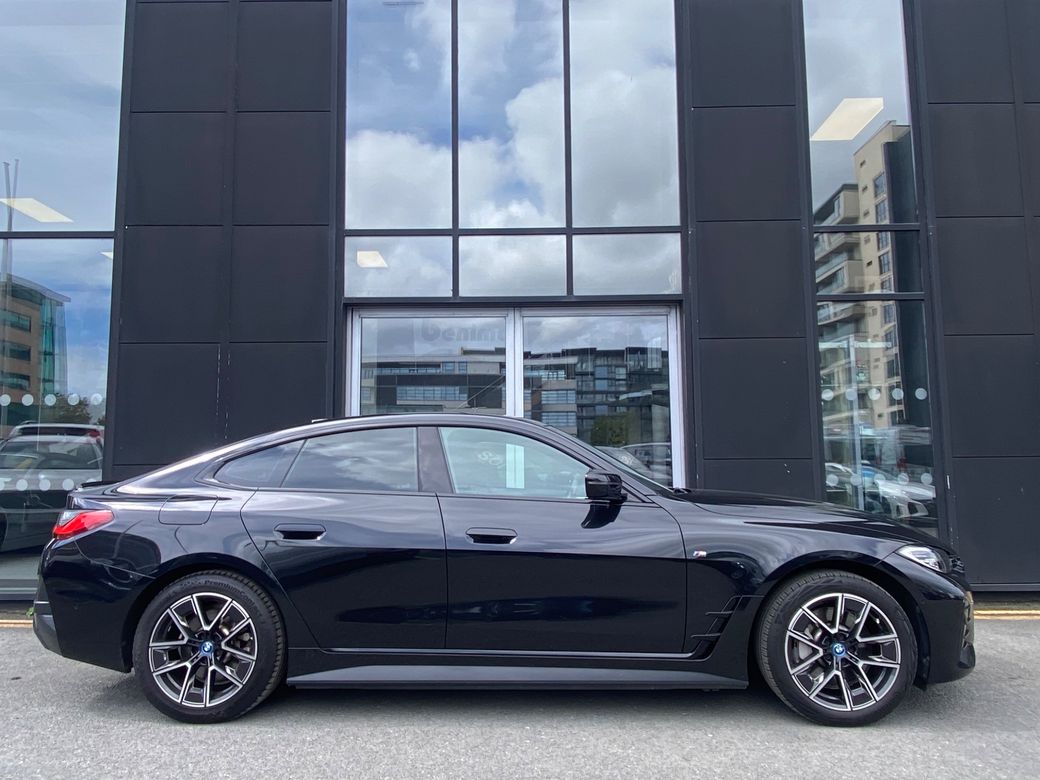 2023 BMW i4