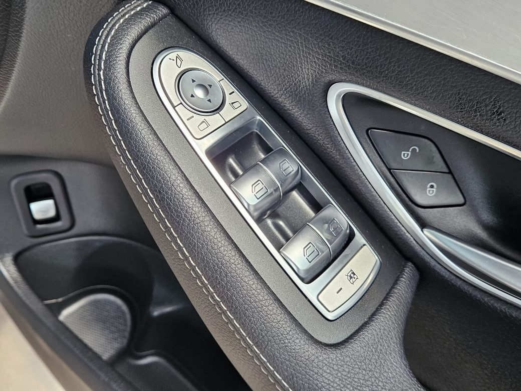 2018 Mercedes-Benz C Class