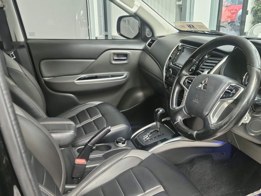 2017 Mitsubishi L200