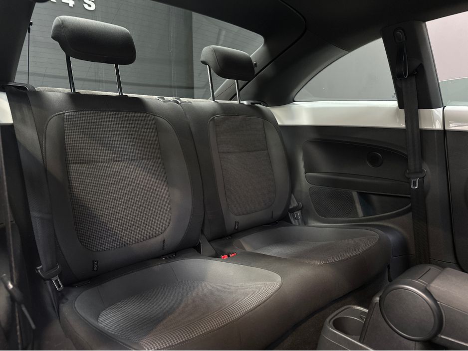 2013 Volkswagen Beetle