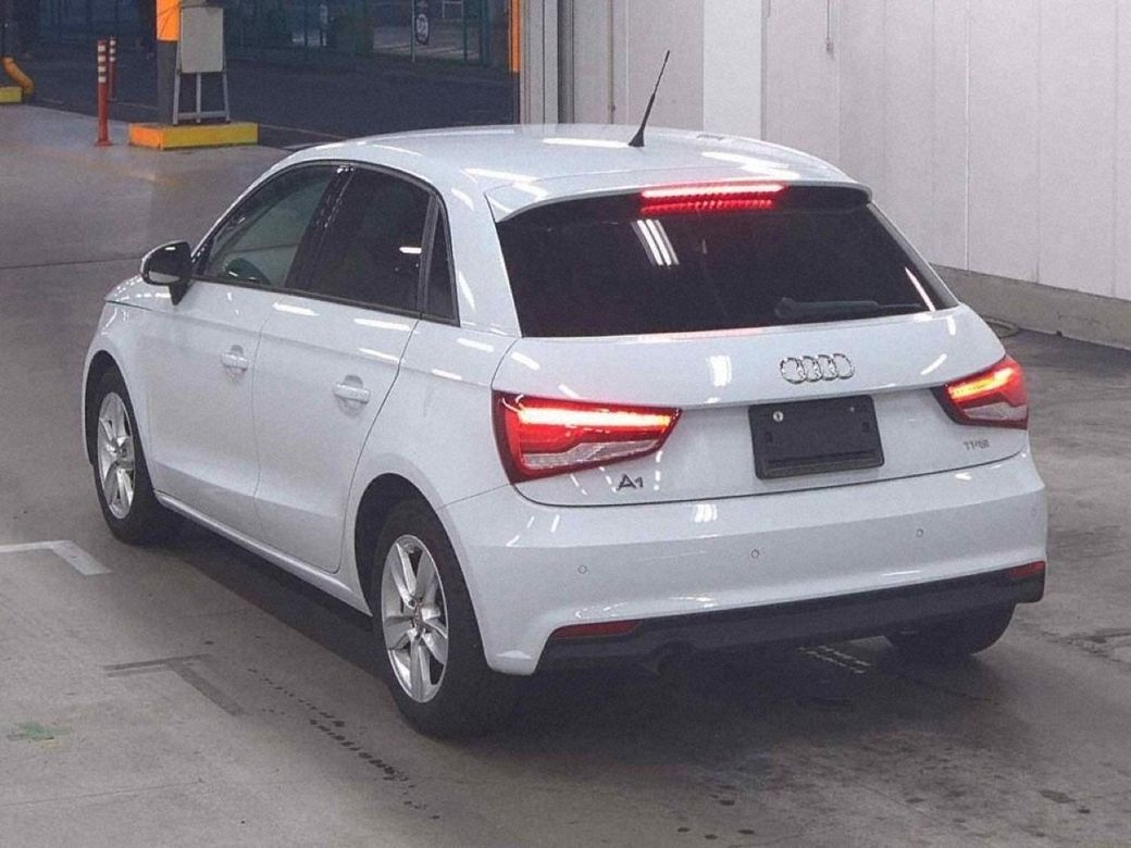 2016 Audi A1