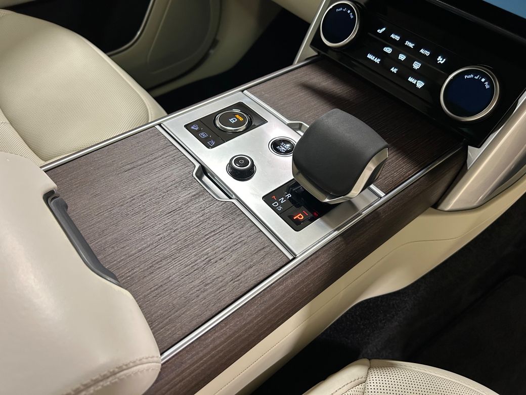 2023 Land Rover Range Rover