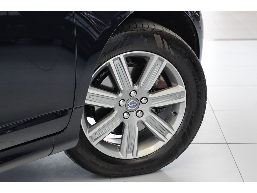2017 Volvo XC60