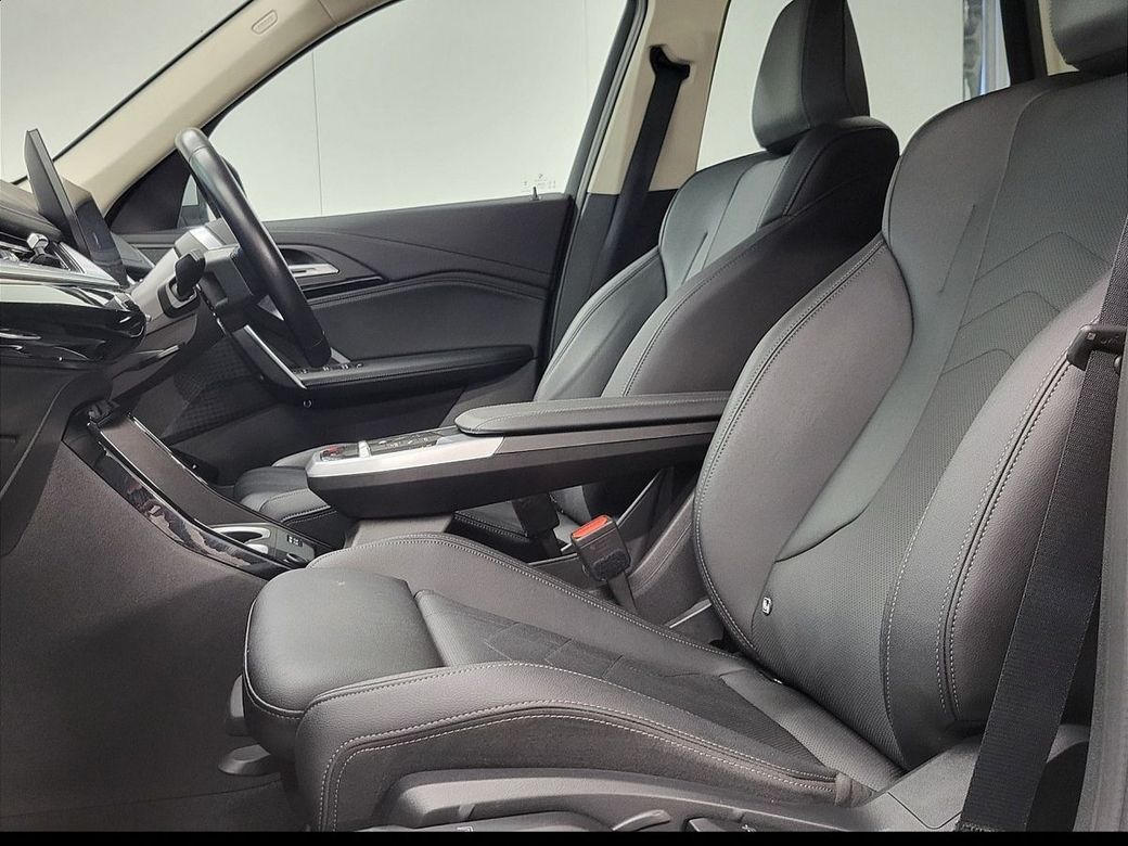 2023 BMW X1