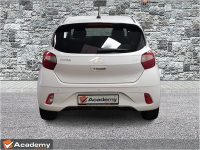 2025 Hyundai i10