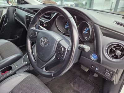 2016 Toyota Auris
