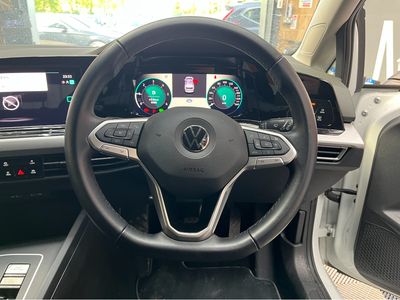 2023 Volkswagen Golf