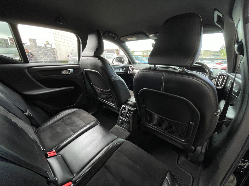 2020 Volvo XC40