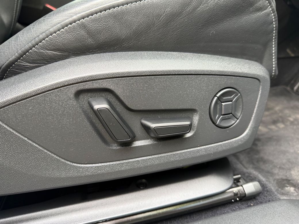 2024 Audi e-tron