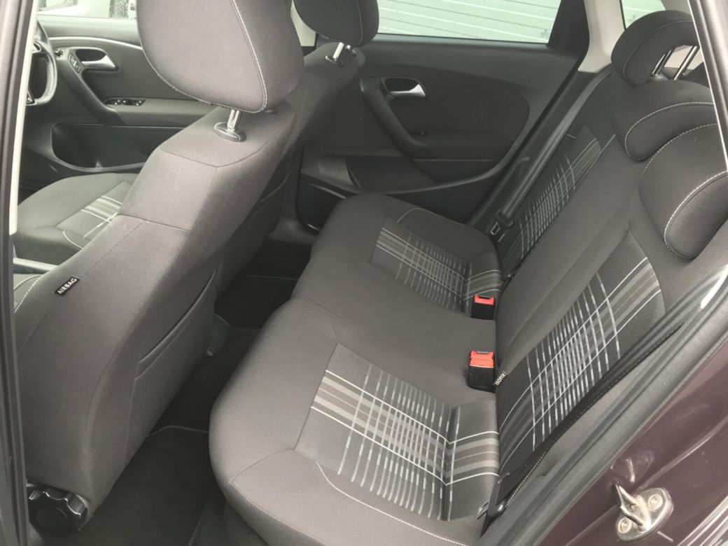 2015 Volkswagen Polo