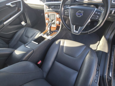 2018 Volvo V60 Cross Country