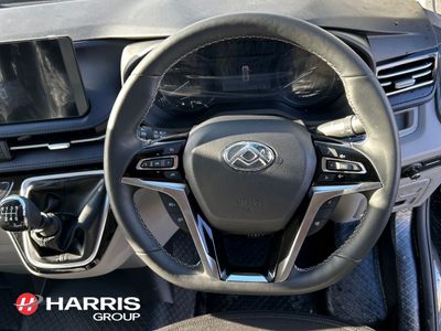 2026 Black Maxus Deliver 7