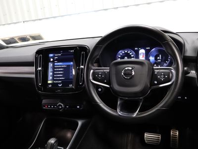 2020 Volvo XC40