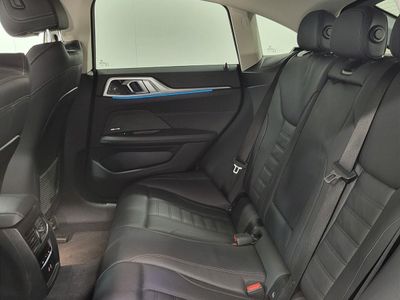 2024 BMW i4