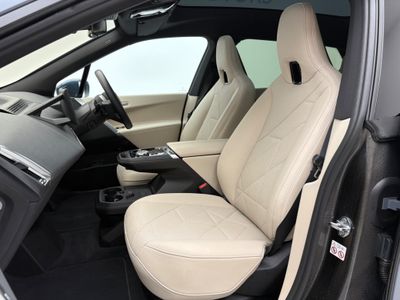 2024 BMW iX