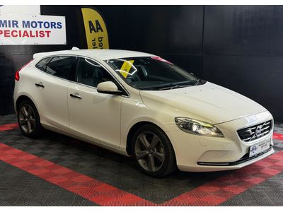 2015 Volvo V40