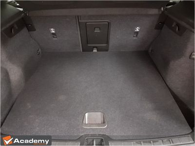 2023 Volvo XC40