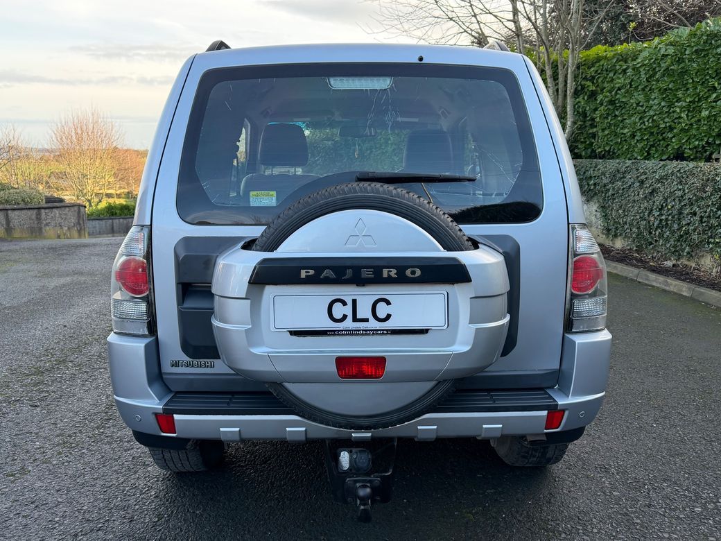 2018 Mitsubishi Pajero