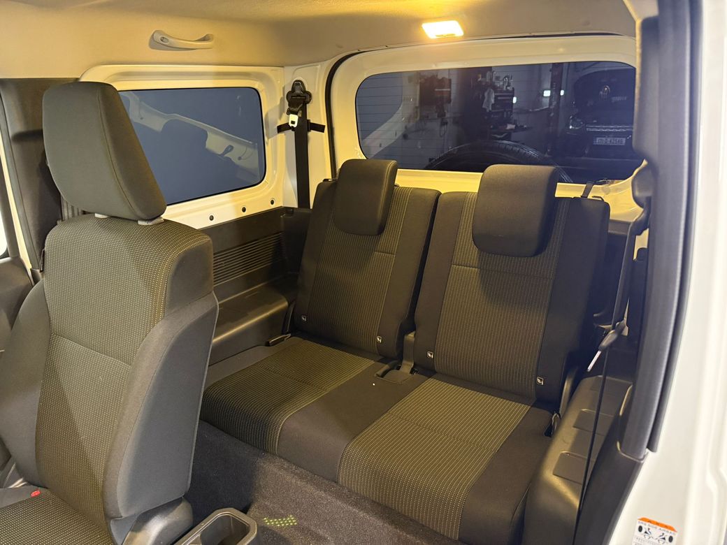 2023 Suzuki Jimny