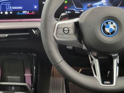 2025 BMW iX1