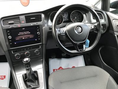 2017 Volkswagen Golf