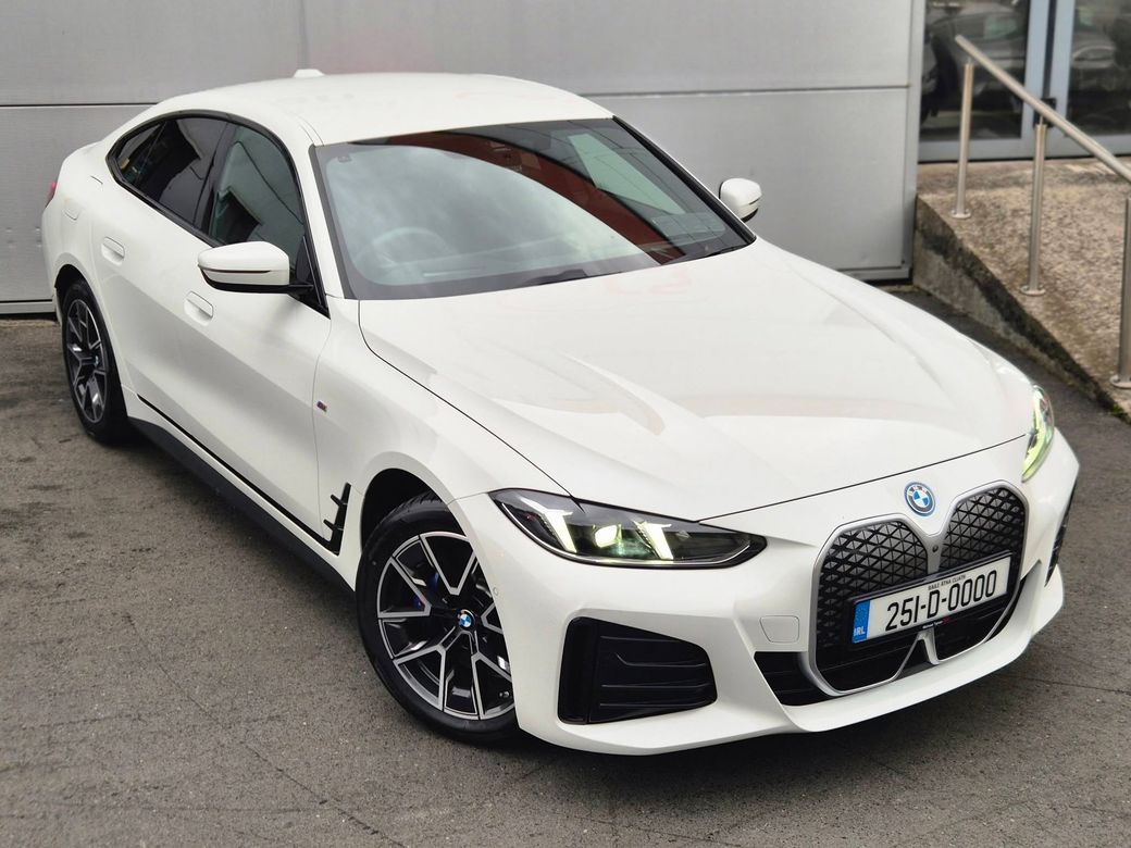 2025 BMW i4