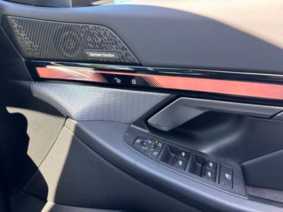 2024 BMW i5