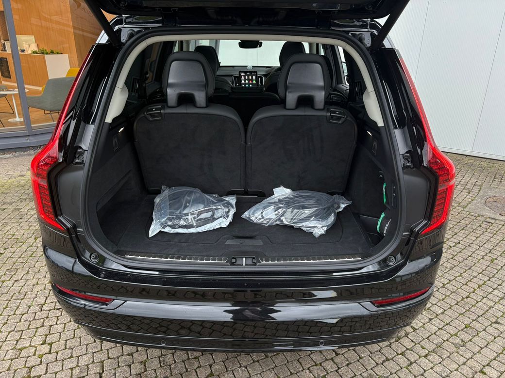 2025 Volvo XC90