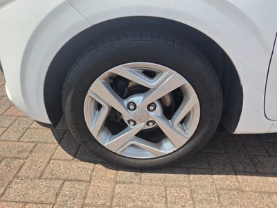 2023 Hyundai i10