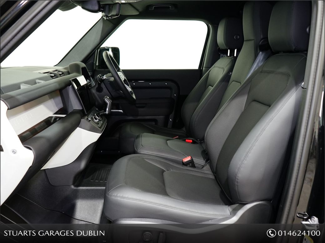 2026 Land Rover Defender