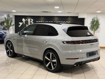 2025 Porsche Cayenne
