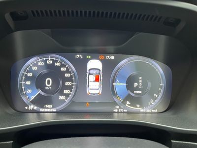 2021 Volvo XC40