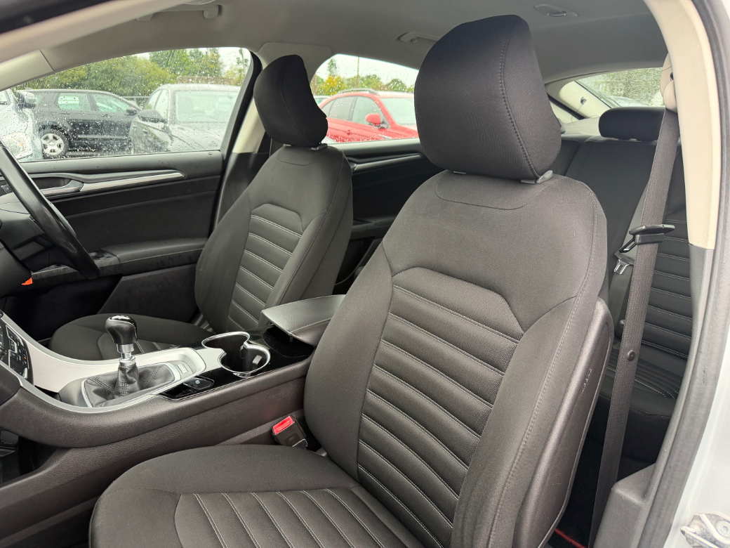 2015 Ford Mondeo