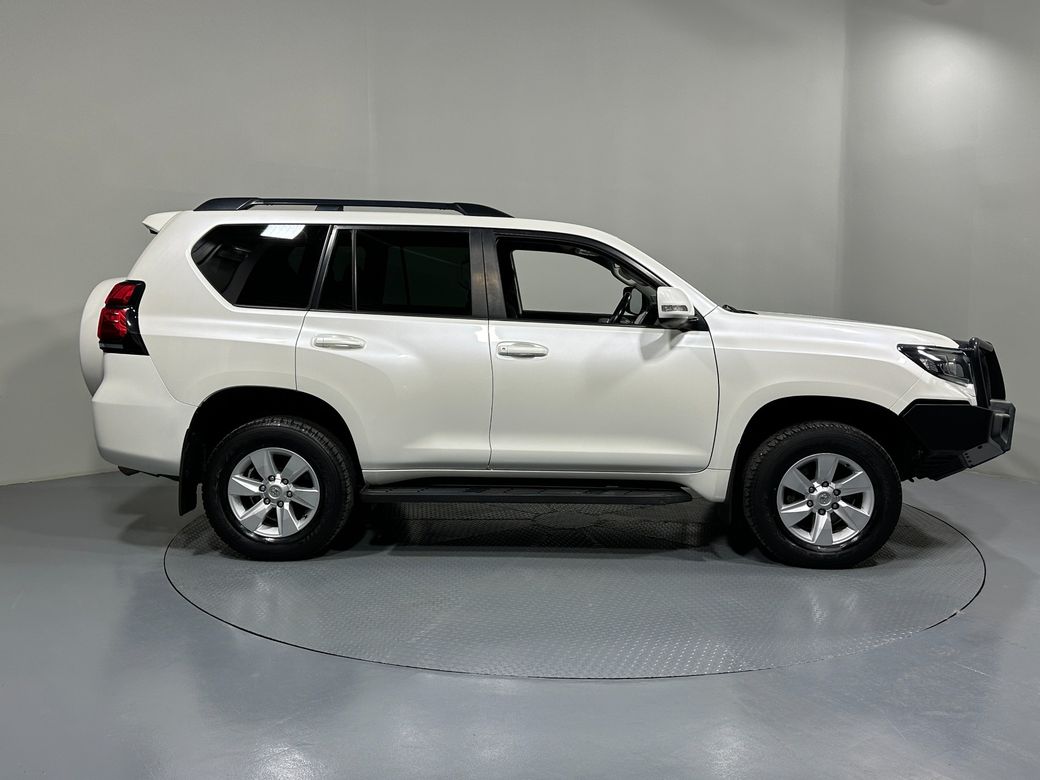 2020 Toyota Landcruiser