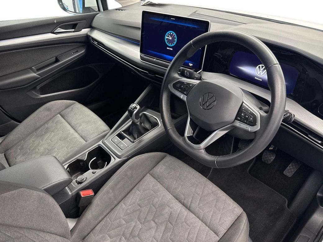 2025 Volkswagen Golf