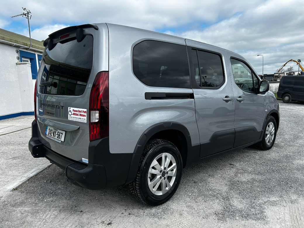 2024 Peugeot Rifter
