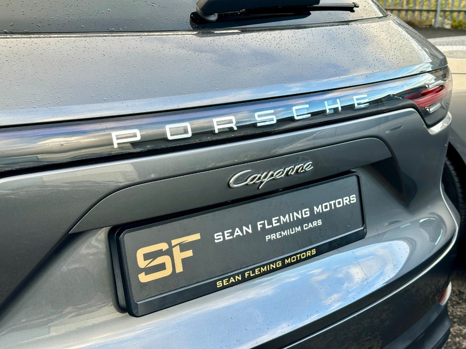 2021 Porsche Cayenne