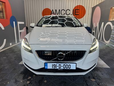 2019 Volvo V40