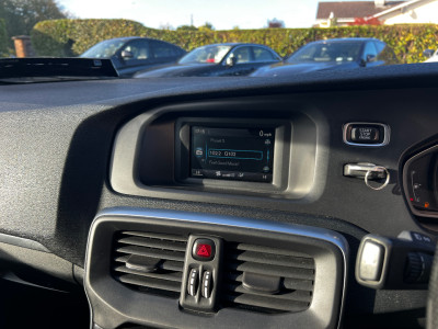 2016 Volvo V40