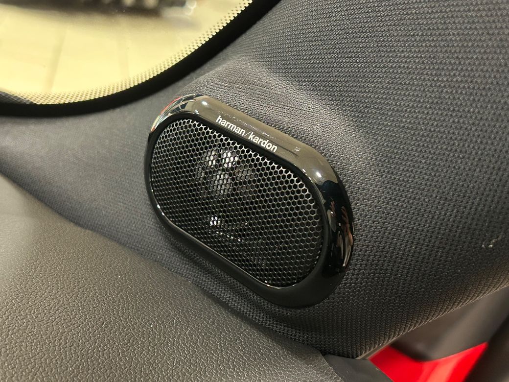 2022 Mini Hatch