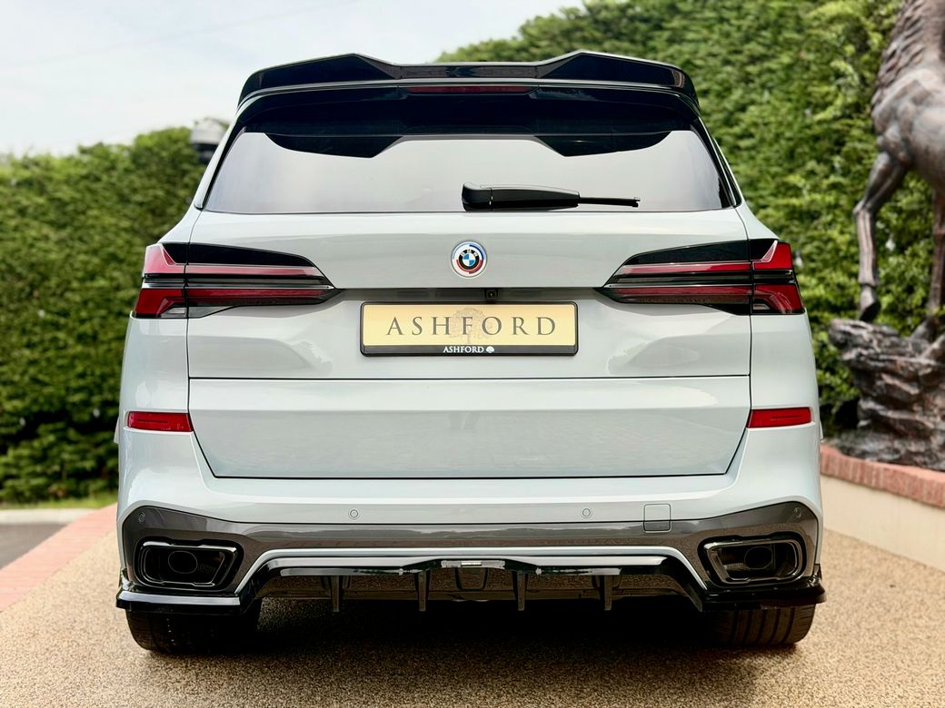 2025 BMW X5