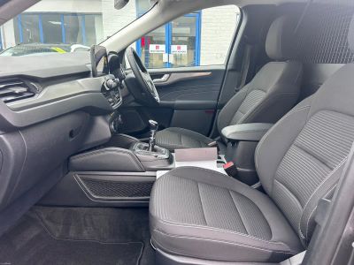 2022 Ford Kuga