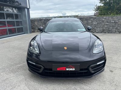 2022 Porsche Panamera