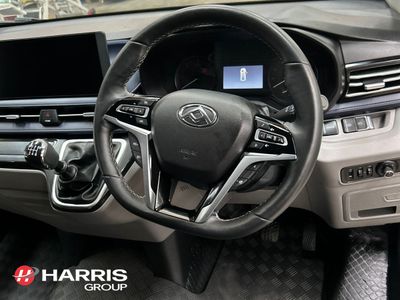 2025 White Maxus Deliver 7