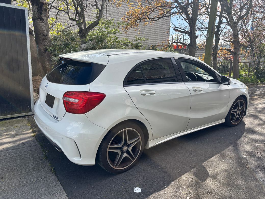 2014 Mercedes-Benz A 180