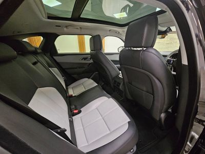 2025 Land Rover Range Rover Velar