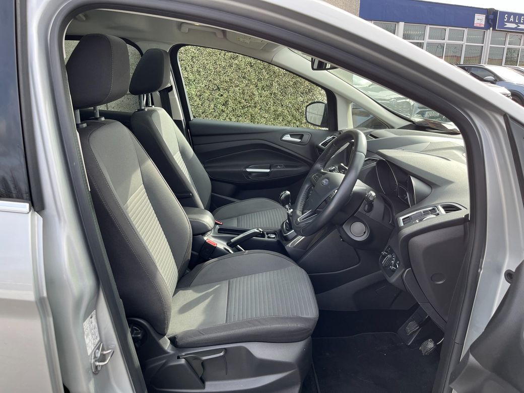 2019 Ford Grand C-Max