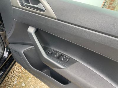 2011 Volkswagen Polo