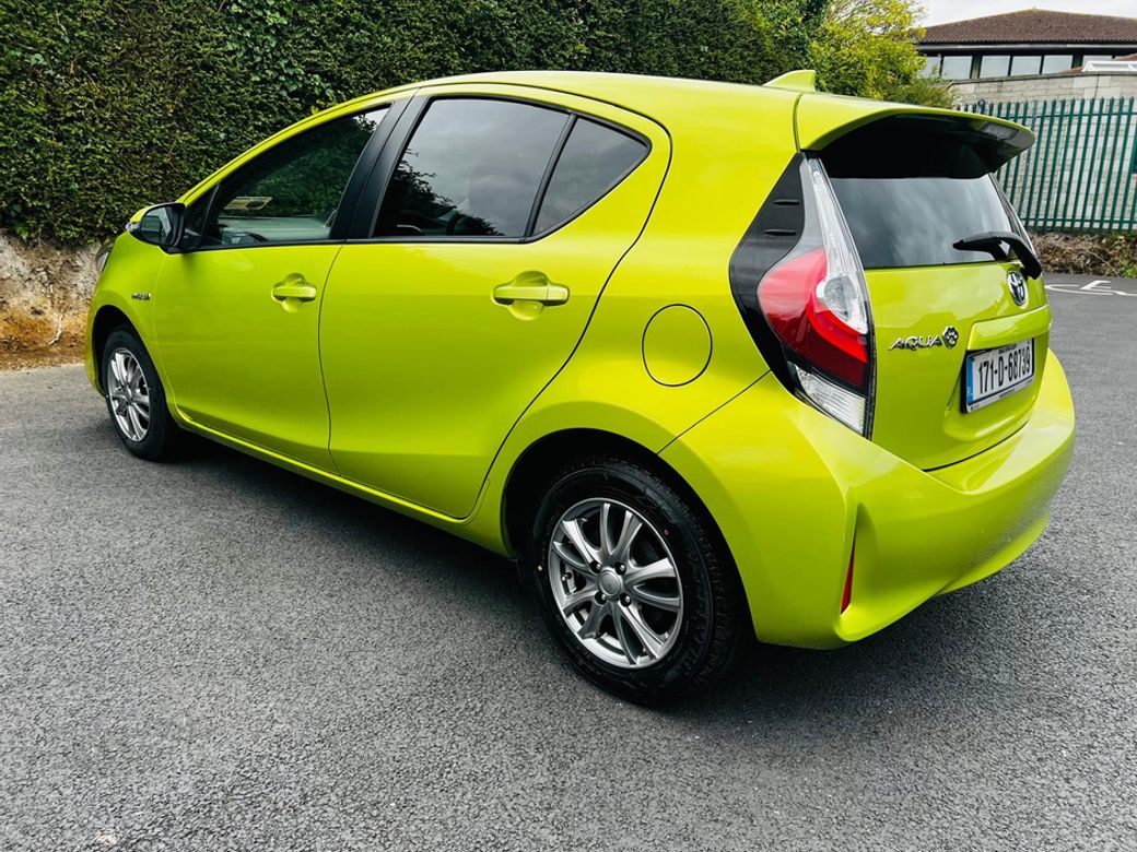 2017 Toyota Aqua