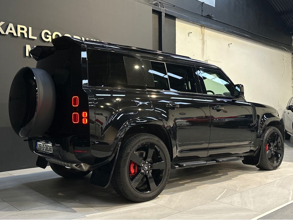 2025 Land Rover Defender